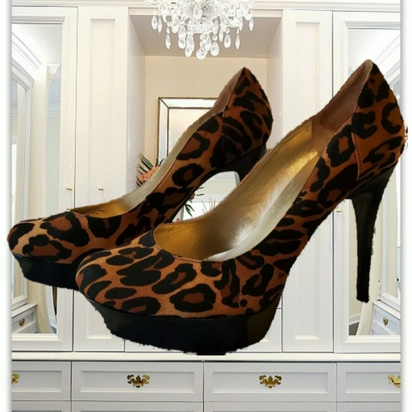 Guess Shoes - Made by Guess, platform heels, Leopard style, 7.5